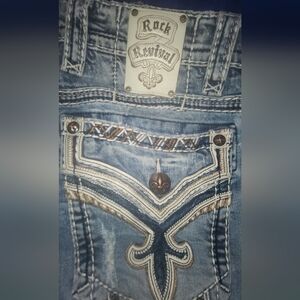 MEN'S ROCK REVIVAL REMEDY 31x30 STRAIGHT LEG JEANS